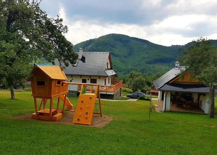 Villa Vcelarik Nova Bana