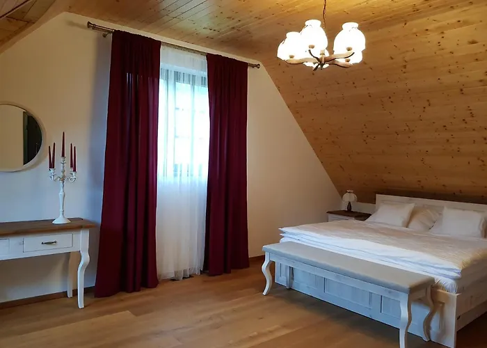 Vcelarik 新巴尼亚